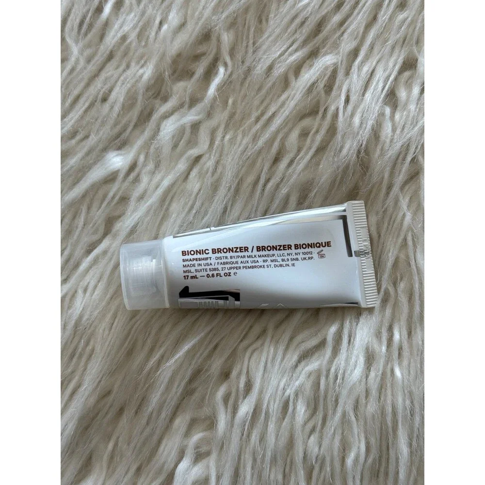 Milk Makeup Bionic Liquid Bronzer with Hyaluronic Acid Shapeshift